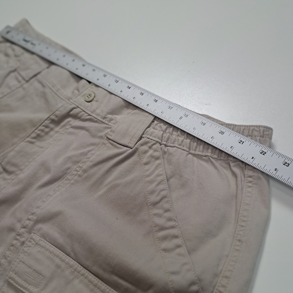 Roundtree & Yorke‎ men's shorts Size 48 brown with pockets - Picture 8 of 9